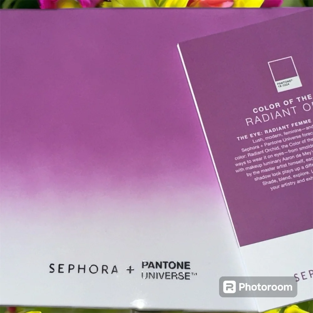 NIB SEPHORA PANTONE Color of the Year EYESHADOW PALETTE Radiant Orchid Ltd Ed!